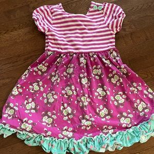Girls Matilda Jane Short Sleeve floral & stripe dress - Size 8